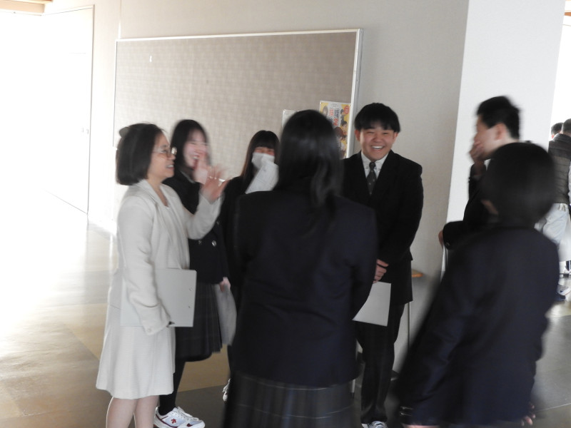 ①